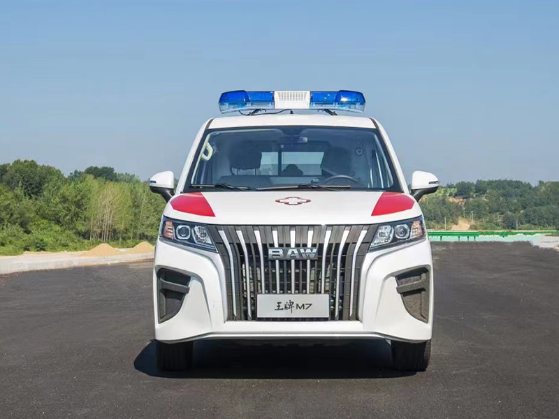 北汽，下地庫救護車
