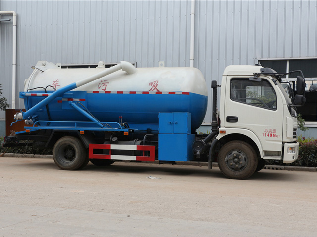 清洗吸污車(chē)漏油常見(jiàn)原因是什么？