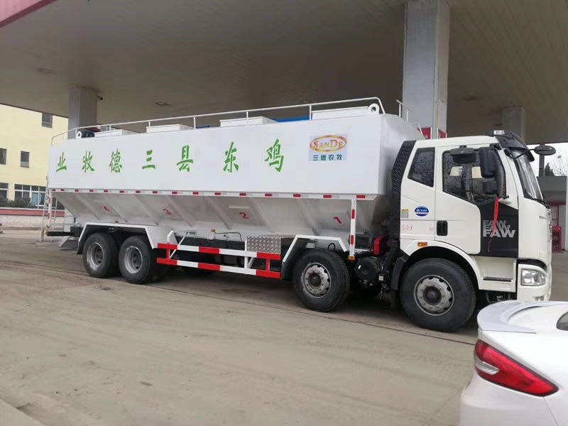 散裝飼料車的優(yōu)勢(shì)